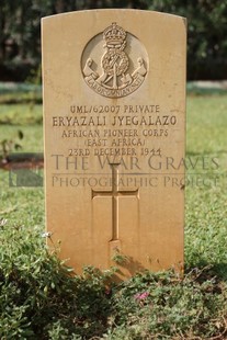 BEIRUT WAR CEMETERY - ERYAZALI JYEGALAZO, 